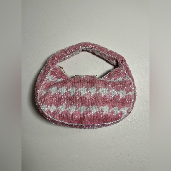 The Tate Beaded Handbag: Graphic Edition - Picture 4 of 12